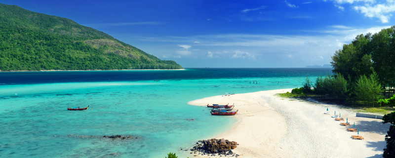 Plage et lagon turquoise en Asie du Sud-Est — destination de plongée Thaïlande Philippines Indonésie
